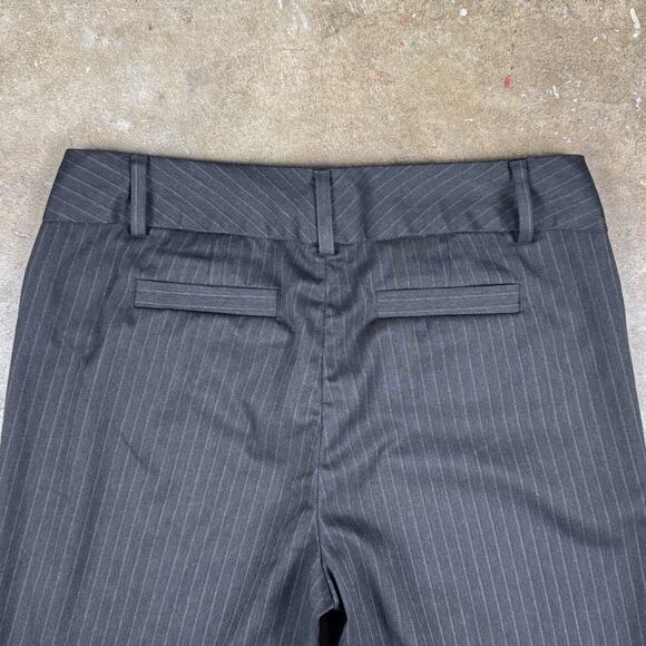 Banana Republic Women’s Pinstripe Flare Trousers Size 10 Gray Wool Blend Pants - Picture 5 of 13